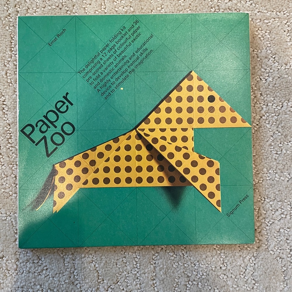 Origami Paper & How To Books - Picture 5 of 7